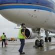【第十二架南航C919國產大飛機正式入列】21日，一架飛機尾號為B-659G的中國國產大飛機C919飛抵廣東廣州白雲國際機場，標誌著第十二架南航C919正式入…