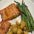 Eat clean. Stay healthy. Live longer. 💪