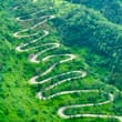 避开人潮 慢游贵州 二十四道拐，这条盘山公路，非常适合自驾。弯道很多，但风景很漂亮。😊