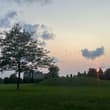夕阳西下，傍晚时分，出去走走，让轻柔的晚风一点点吹散紧绷了一整天的神经与疲惫。