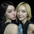 วันนี้ขอบคุณทุกๆคนนะคะที่มาให้กำลังใจพวกเรา4คน ชอบลุคพวกเรา4คนวันนี้ไหมคะ😁 กลับ…