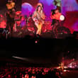 Olhando essas fotos, me bateu uma saudade do dia em que gravamos esse show tão…