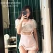 老婆小肚肚的曲线，看着就有种想让人内射的冲动😍