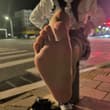 在车来车往的大马路旁边给你看小桃的脚 #伪娘 #脚底 #足控 #露出
