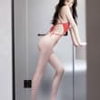 Meet Mengxinyue ✨ @mengxinyue2024 黑色晚裝的神秘感、白襯衫配短裙的反差，最後再用一抹紅色收尾。 From polished…