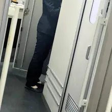 最近吃素了 发现这种瘦瘦的也挺好看 但主要还是看颜值 #高铁乘务员 #制服