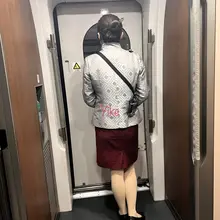 高铁乘务员 丝袜美腿 vip群有完整视频 #高铁乘务员 #丝袜 #肉丝 #脚