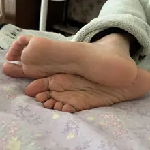 投 女友36码肉腳