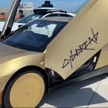 特斯拉機器人計程車每輛車可能產生超過 10 萬美元的收入