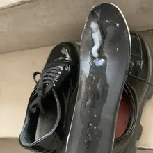 反差婊，让我好好保养一下你的酸臭鞋。qq拿到了，不知道要不要加一下。