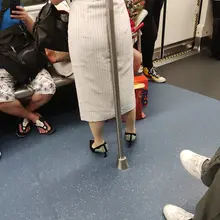 骚婦的肉丝和大屁股 #街拍 #地铁 #少妇 #肉丝 #高跟