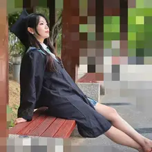 蹲了好久的骚逼大学生的粉红色凉鞋。（加上朋友圈看，还是刚刚毕业的样子）刚刚毕业，就背着家里面在外面和男朋友开单身公寓，双宿双飞做男朋友的专属肉便器。我会继续视…
