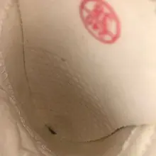 #射鞋 #玩鞋 #扫楼 #打胶 嘴上说着今天休息一天不去扫楼了，可一想到这个幼师小妹子又忍不住想要去玩她的鞋...青春可爱的妹妹总是深得我的喜欢。摸着妹妹软软…