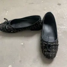 #射鞋 #玩鞋 #扫楼 #打胶 （3）少妇姐姐就是我的“必修课”就是在我最喜欢的converse面前，我都会毫不犹豫的选择姐姐爱穿的鞋，姐姐爱穿什么我就爱玩什…