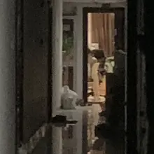 #射鞋 #玩鞋 #扫楼 #打胶 这家真是的…什么坏习惯，晚上11点还不关门！不热么！等了半个多小时，真是蛋疼…还在有少妇姐姐在…还是少妇姐姐好啊！