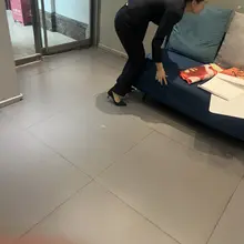 同好投稿，出差搞到了酒店前台的高跟，狠狠保养。