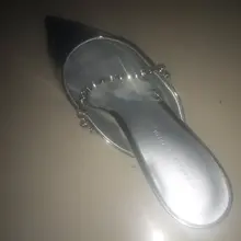 同好投稿，偷偷玩堂姐的骚高跟，看了照片还是个美女。