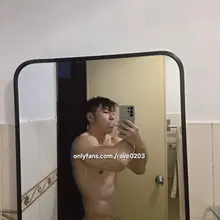 哥先刷個牙晚安啦💦💦💪