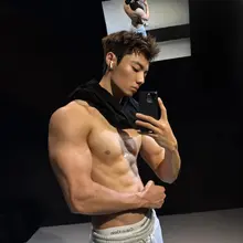 吵架先扔扇子