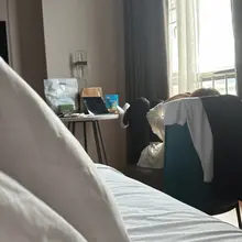 根本没人