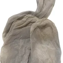 想收集大家最刺激的玩丝经历☺️ 🉑私信交流 PS：图片是煮啵玩的4S店极品人妻的骚灰丝（同城老哥提供）脚尖痕迹和味道都是极品 酸中带一点臭 整体又带一点香水味…