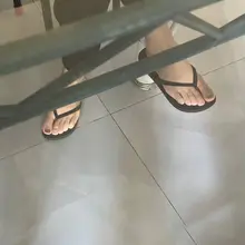 点击观看更多美脚