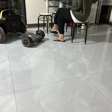 点击观看更多美脚