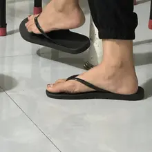 点击观看更多美脚