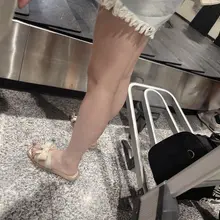 点击观看更多美脚