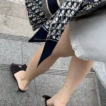这能忍？ #美脚 #裸足 #偷拍 #盗摄 #嫩足 #嫩脚 #美