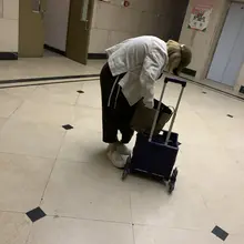 近期随手拍，欲望太强该做做大宝剑了 #丝袜 #偷拍 #婊子