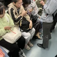 近期随手拍，欲望太强该做做大宝剑了 #丝袜 #偷拍 #婊子