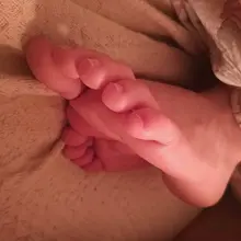 投 老婆的玉足