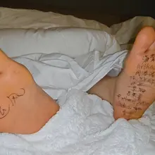 投稿 女友38碼美腳