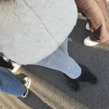 网友投稿女同学 #紧身牛仔裤 #偷拍 #意淫 #反差学生