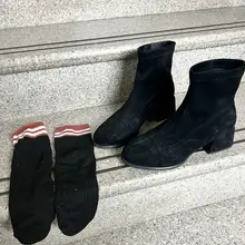 干啥都无神的冬季，索性小少妇的靴袜还挺香的～