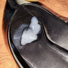 同好投稿，保养黑色高跟，这次的胶很浓啊。