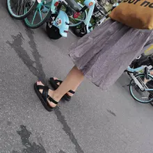点击观看更多美脚