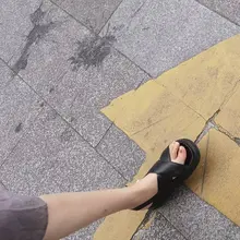 点击观看更多美脚