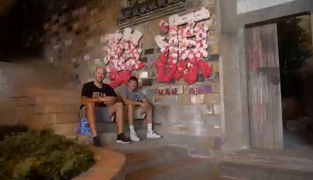 视频封面