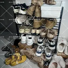坐标蜀山区，附近就是足浴店，可以算得上是技师公寓了，高跟鞋，还有一些骚鞋啥的，质量还蛮可以的，上楼还遇到很多技师下班，穿着鸡鞋，有想要点位的可以联系 #扫楼…