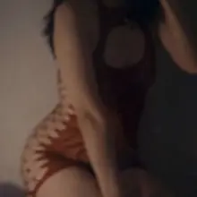 老婆自己学会找角度了