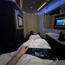 BED ON AIRPLANE ZZZZ. BTW IM GOING TO UK FOR CHARITY MATCH, PLEASE BE NICE ABOU…