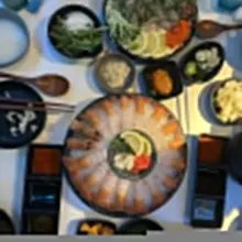제주 함덕 고씨네 횟집 방문기 🐟 테이블에 앉자마자 새우회 한 판, 방어회 한 판, 성게알, 해초, 각종 밑반찬이 눈앞에 펼쳐지는데 그 순간…