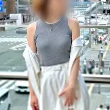 おはようございます☀ 今日の投稿は、 お洋服アリとナシで🤭💕
