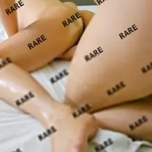 다른 남자의 손이 이브님의 가슴을 탐하고, 그 손이 이브님 사타구니를 스칠 때, 계속된 터치로 이브님 숨이 가빠질 때, 다른 남자의 성기가 이…