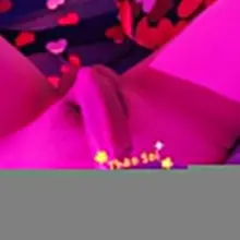 BÊN DƯỚI LỚP VẢI LỤA CÓ GÌ 🙈 🍒🍌 #ladyboy #HoChiMinhcity #transgirl 🏳️‍⚧️🏳️‍🌈