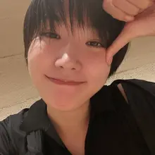 皆と会うと元気出るね☺️ ありがとうございます☺️ これはバックランジでお尻が筋肉痛になって辛いときの私