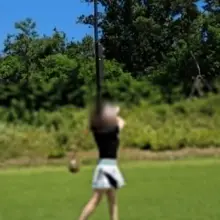 여름이에요 뜨거운 여름^^ 날씨가 좋다고 하긴 덮고 나쁘다고 보기는 어려운 햇빛이랑 노느거 힘드네요 에어컨 빵빵 땡겨요 #골프 #더워요 #에어…