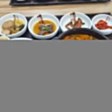 이번주 여행 마지막 날~ 속초 청대산 가벼운 산행 숙소 근처 양양 물치항에 차박하는 사람들이 많아서 우리도 해볼까 했더니만 애들 어릴 때 캠핑…
